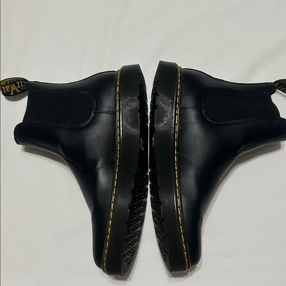Dr. Martens Dorrian Black Leather Chelsea Boots size 9 New - Picture 4 of 11